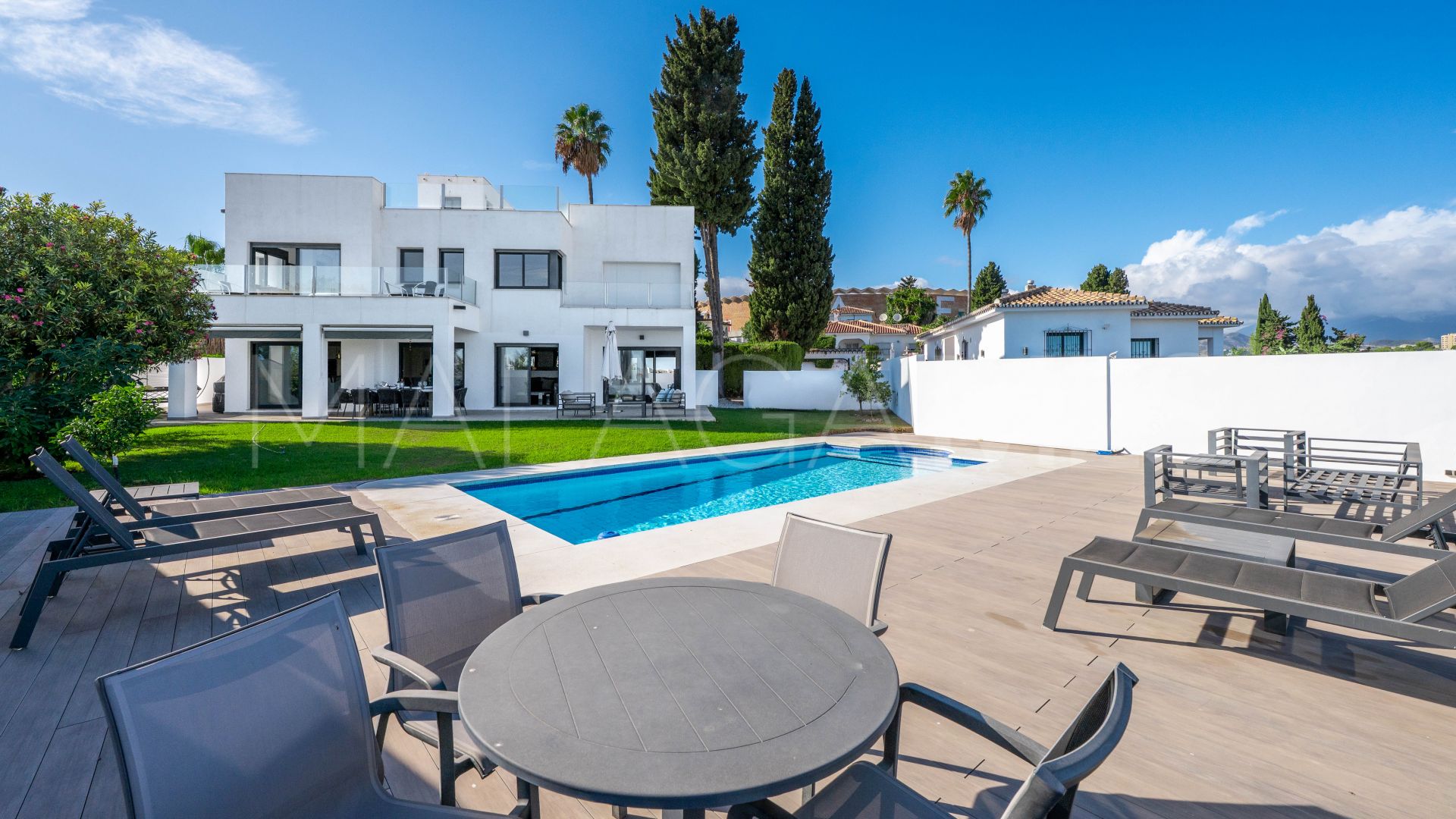 Nueva Andalucia, villa a la venta
