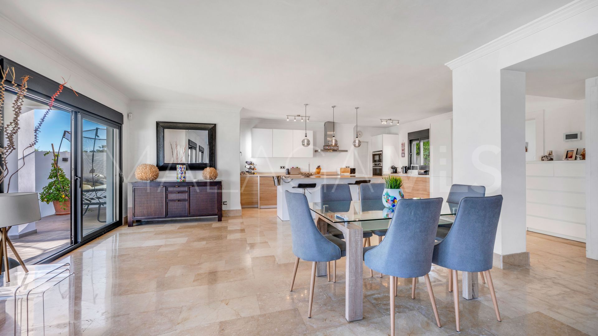 Nueva Andalucia, villa a la venta