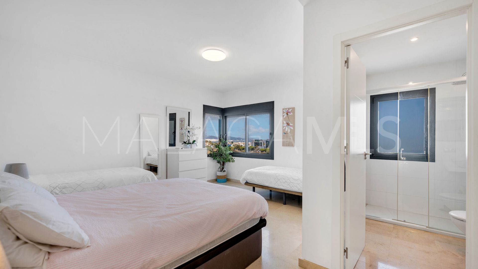 Nueva Andalucia, villa a la venta