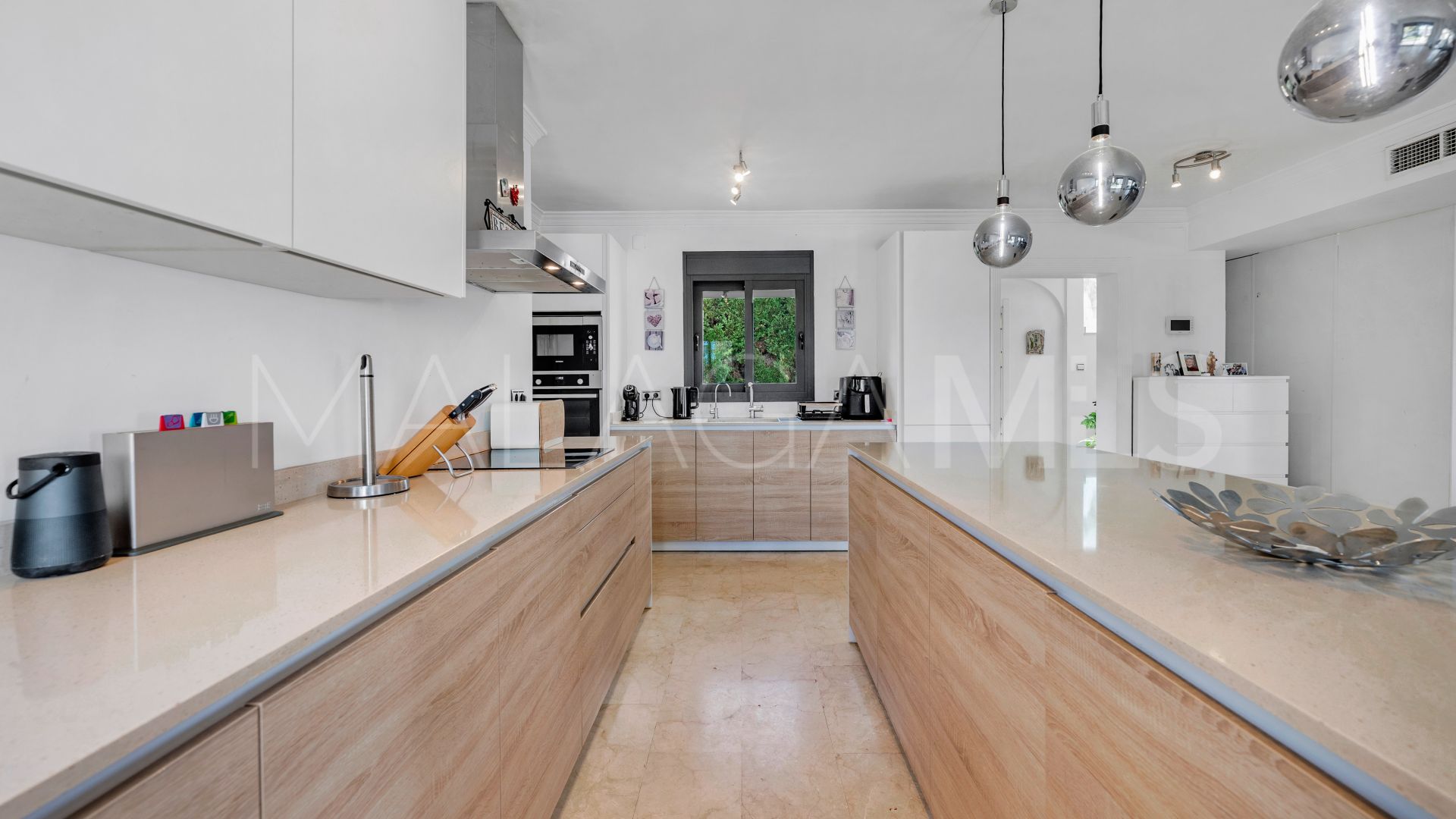 Nueva Andalucia, villa a la venta