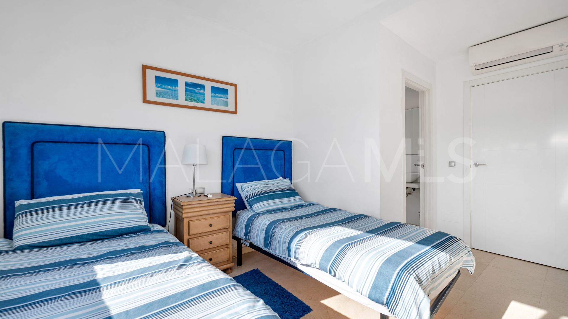 Nueva Andalucia, villa a la venta