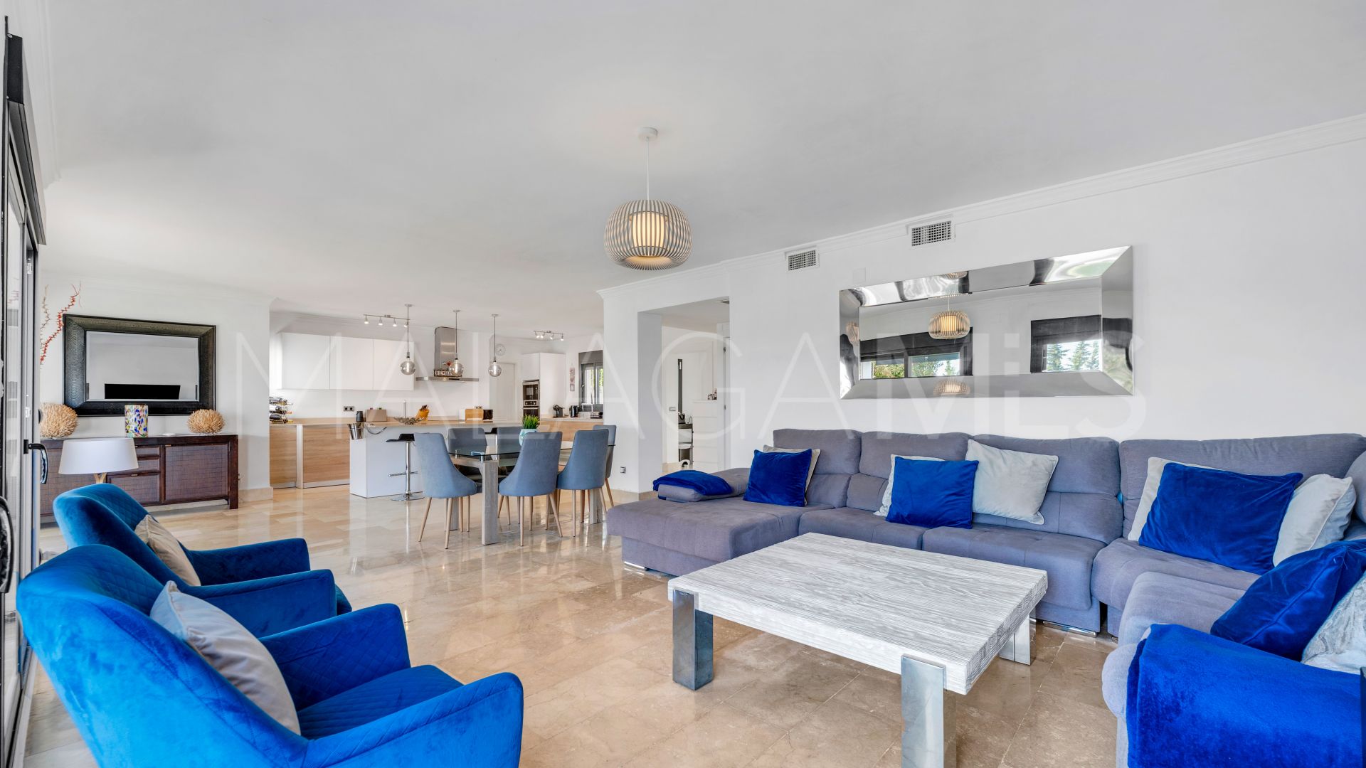 Nueva Andalucia, villa a la venta