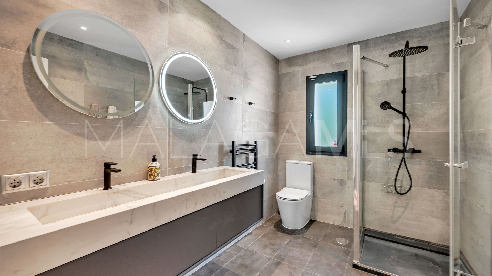 Nueva Andalucia, villa a la venta