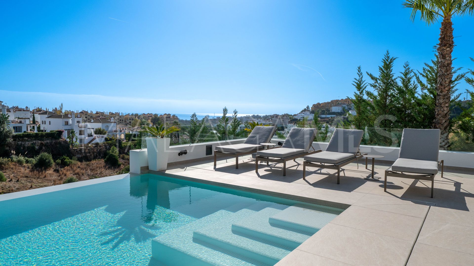 Villa for sale in La Resina Golf