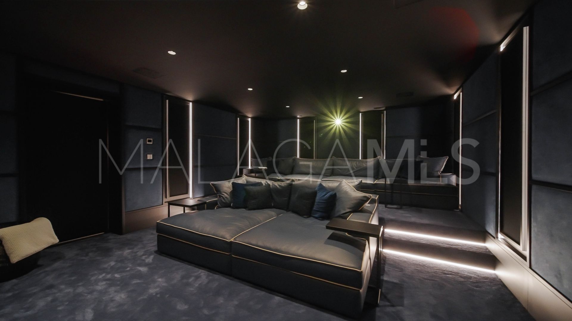 Villa for sale in La Resina Golf