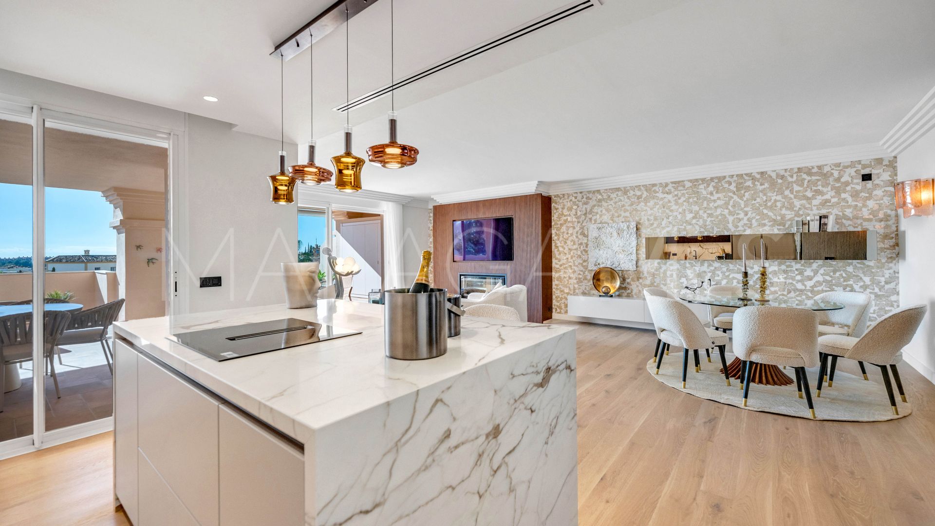 Apartamento de 4 bedrooms for sale in Albatross Hill