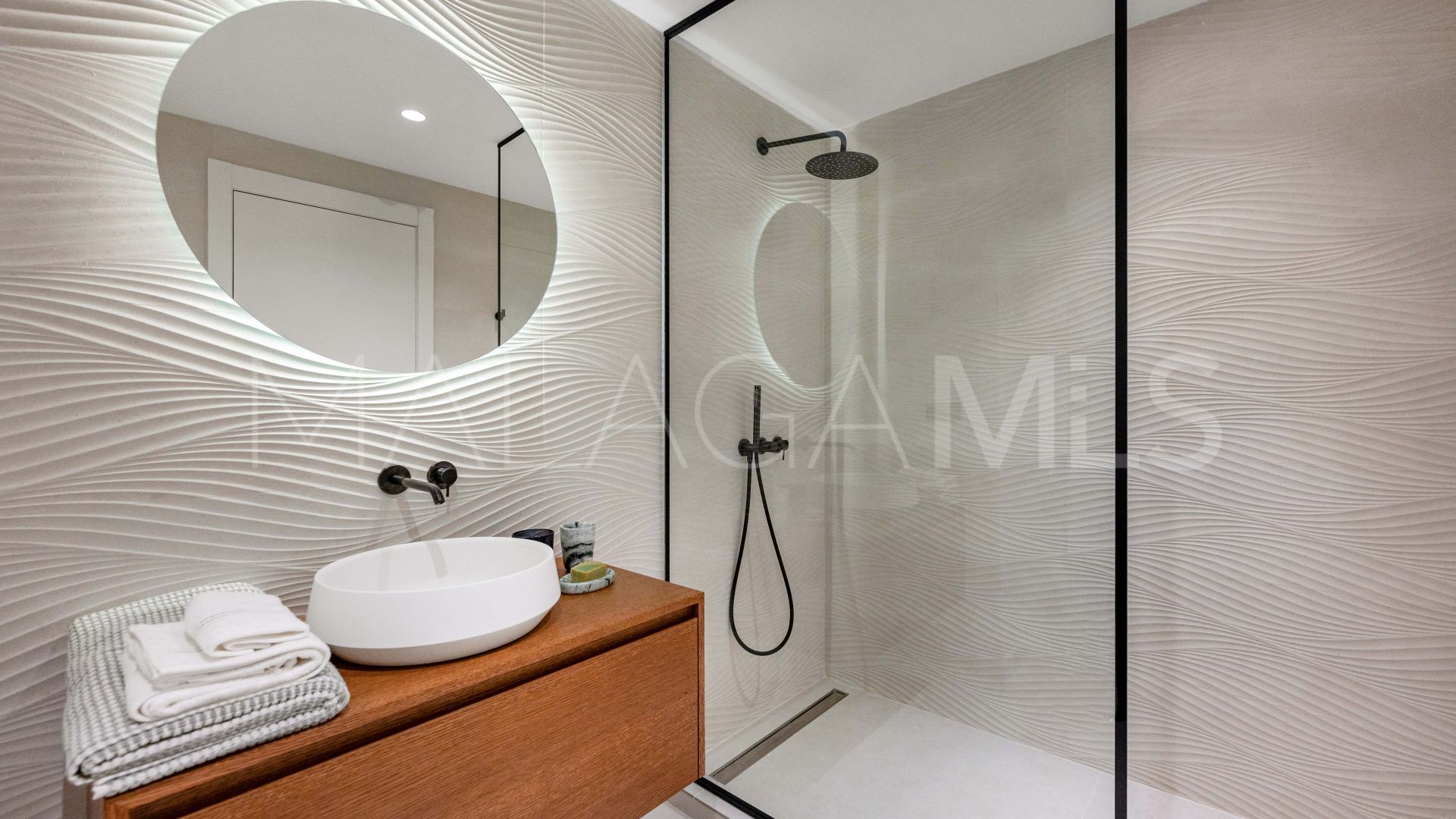 Apartamento de 4 bedrooms for sale in Albatross Hill