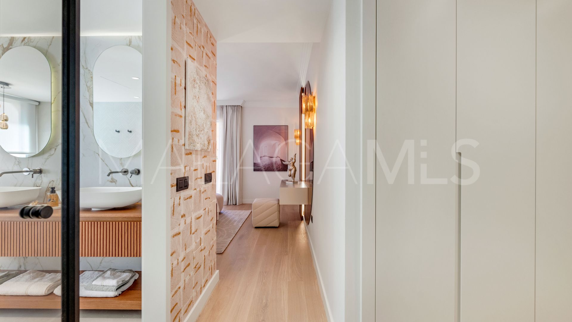 Apartamento de 4 bedrooms for sale in Albatross Hill