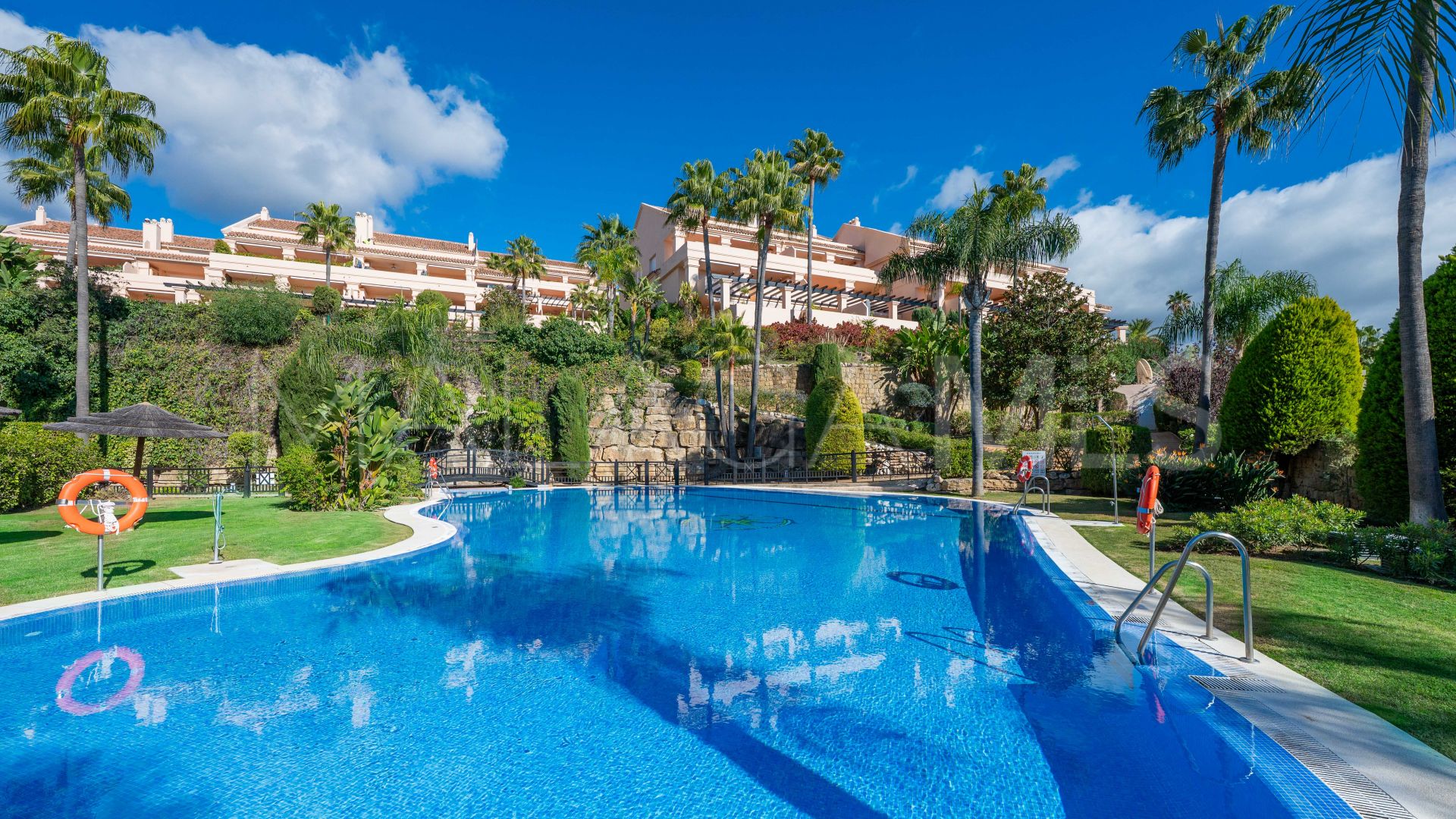 Apartamento de 4 bedrooms for sale in Albatross Hill