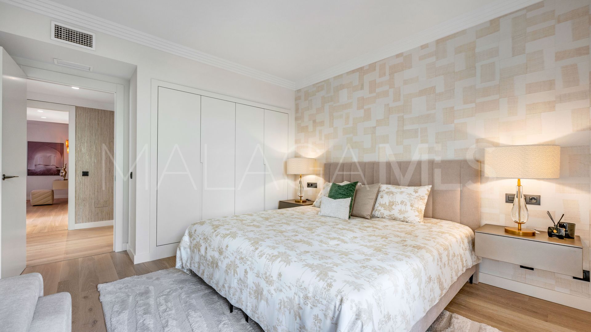 Apartamento de 4 bedrooms for sale in Albatross Hill