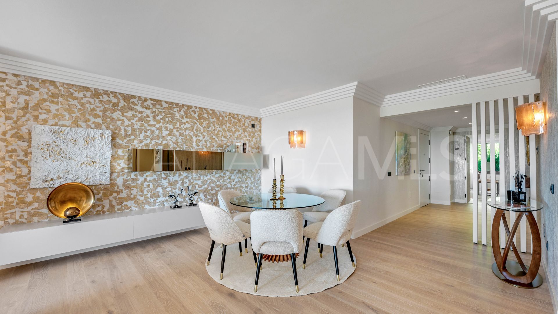 Apartamento de 4 bedrooms for sale in Albatross Hill