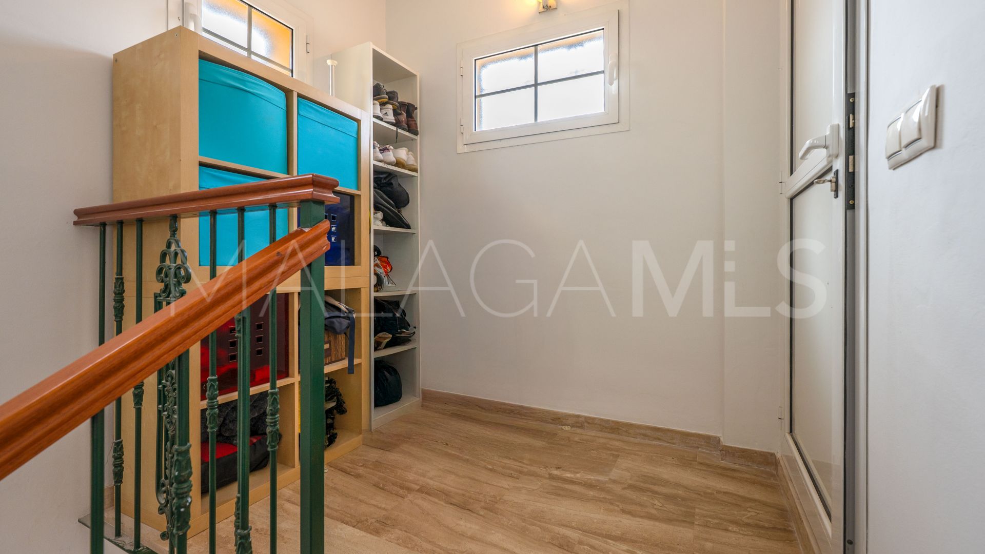 Parhus for sale in Altos de Calahonda