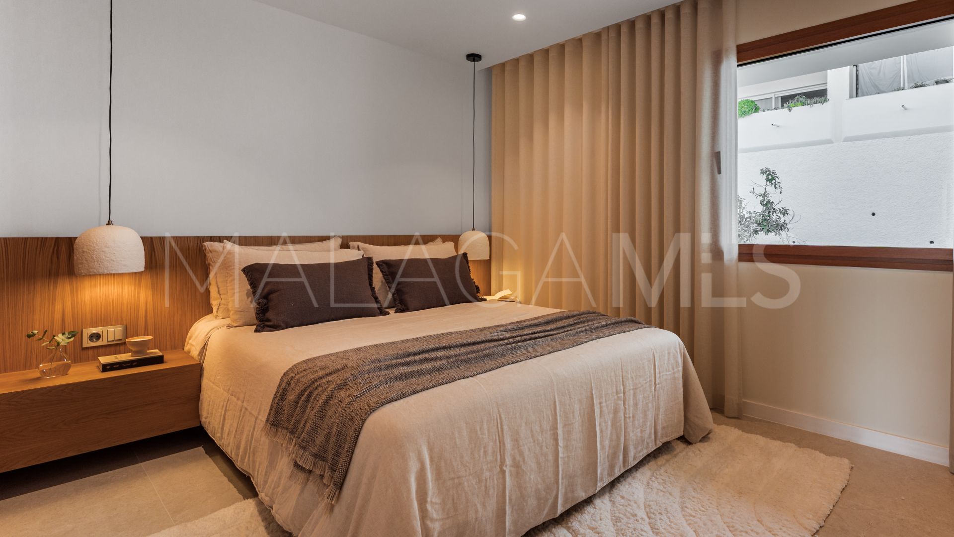 Town house for sale in Altos de Aloha with 4 bedrooms