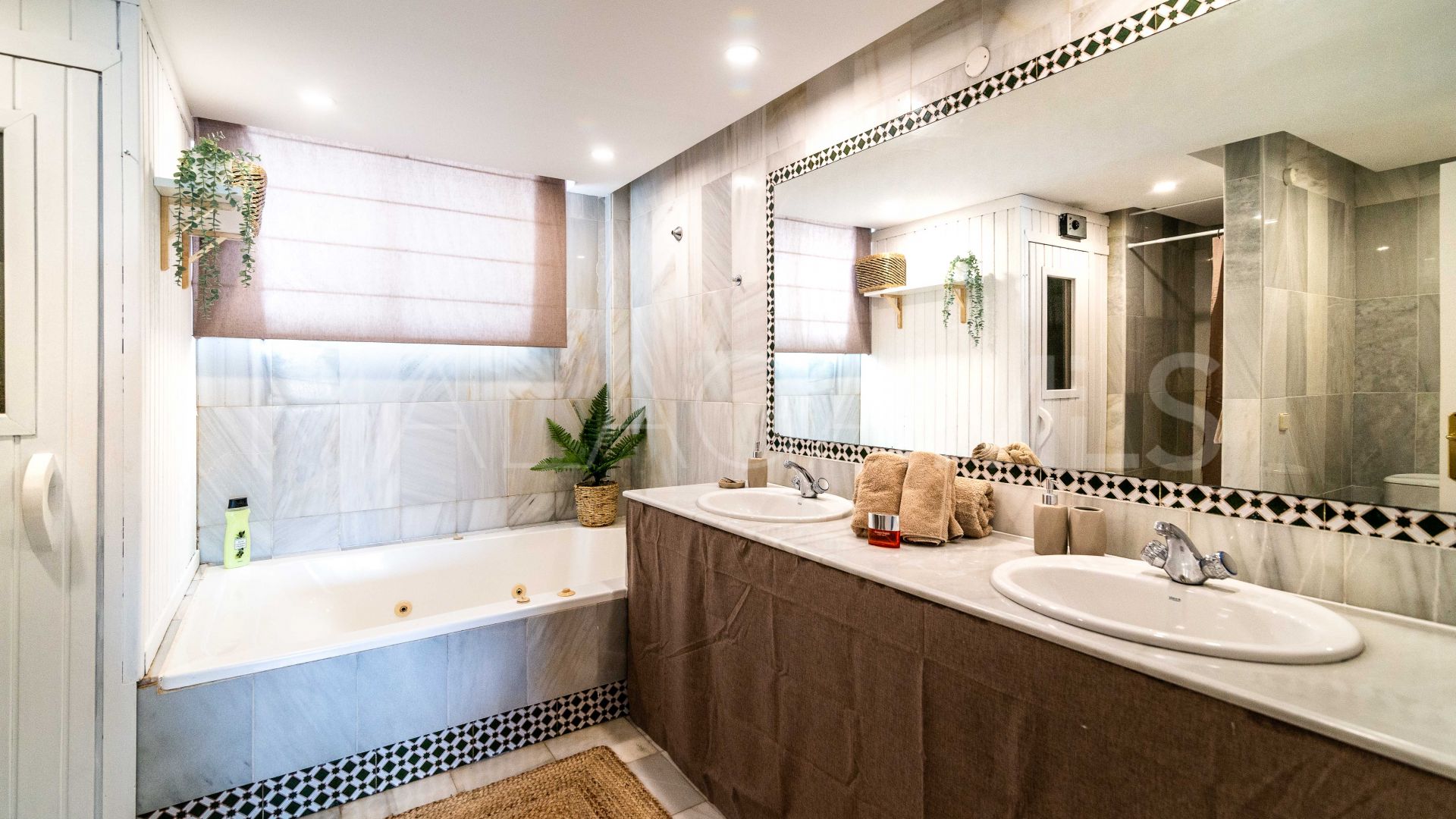 Maison de ville for sale in Los Toreros