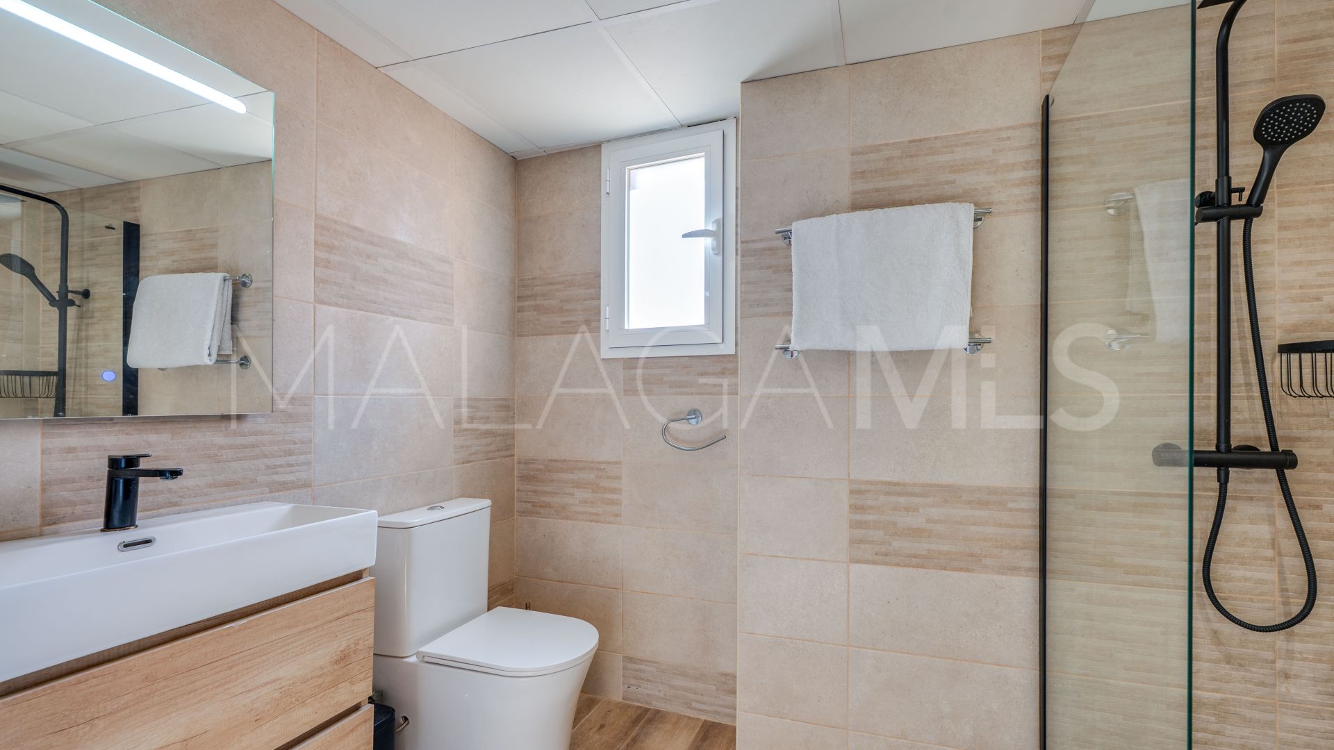 Se vende apartamento in Elviria de 2 bedrooms