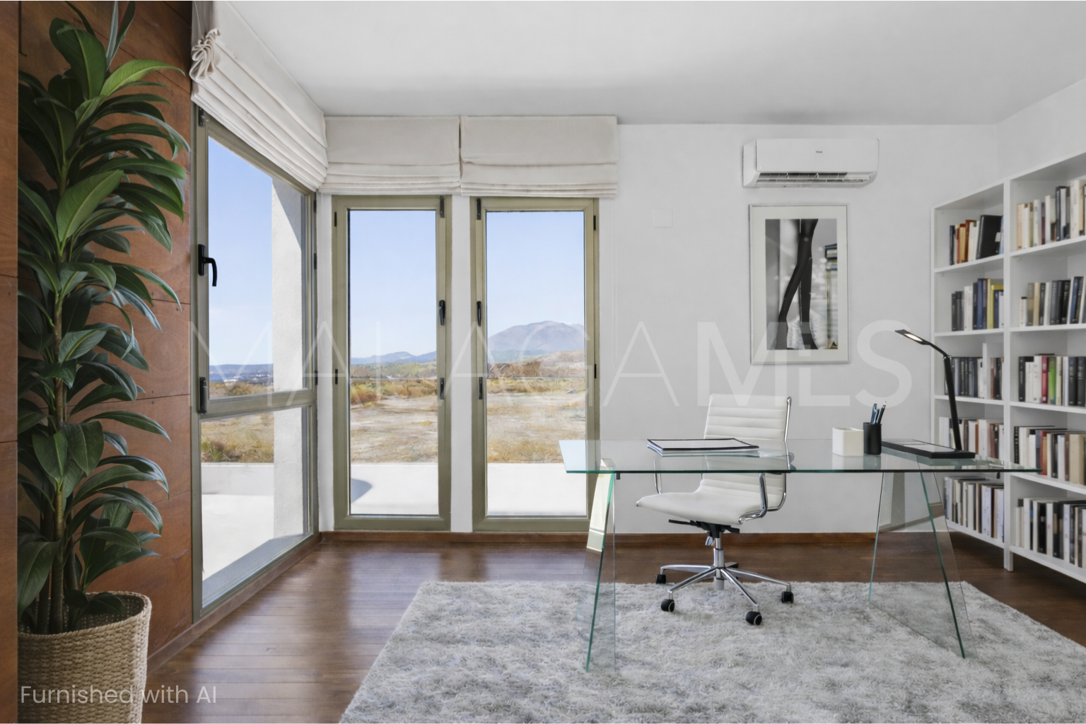 For sale Benahavis town house with 3 bedrooms