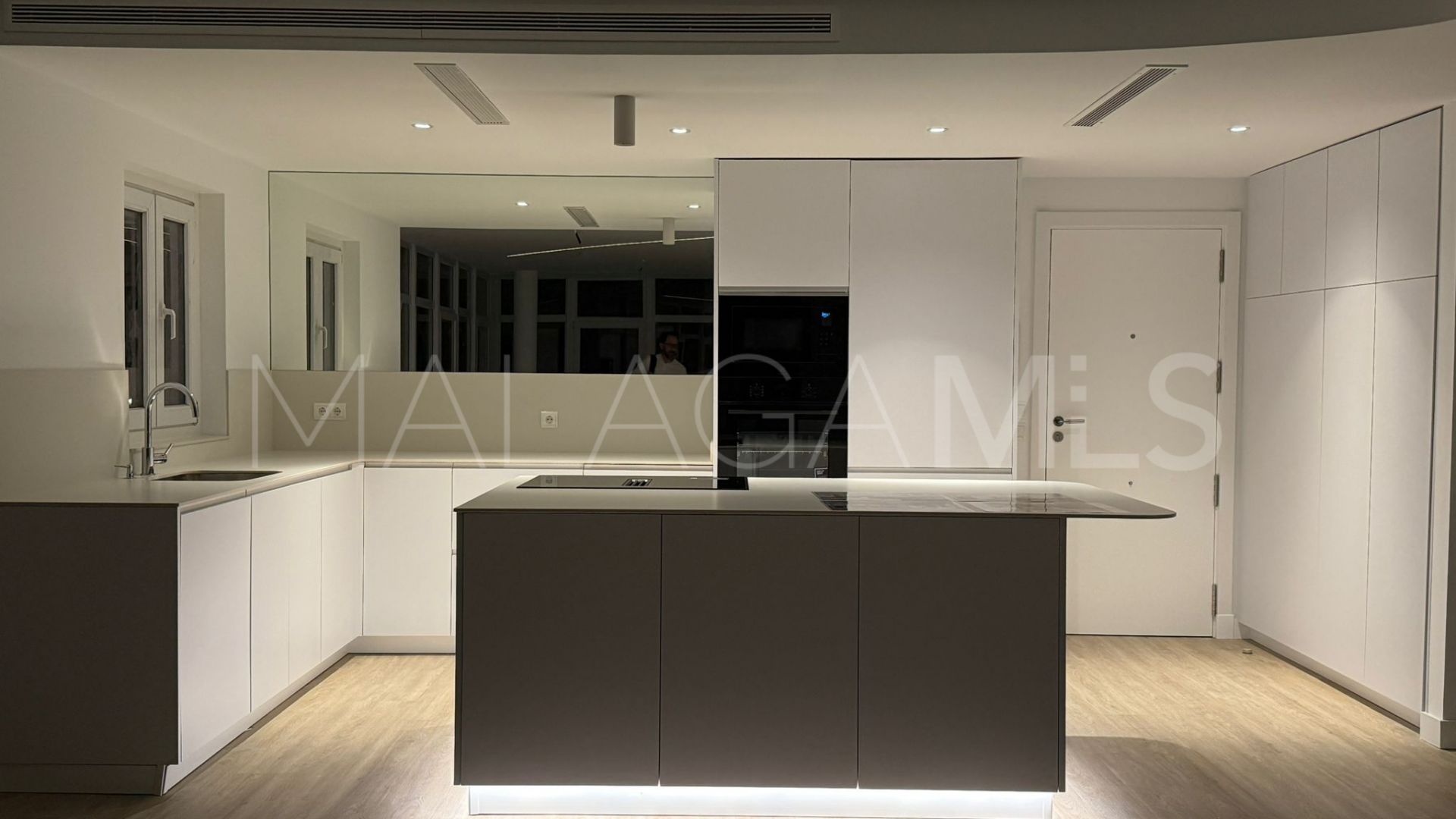 Apartamento for sale in Estepona