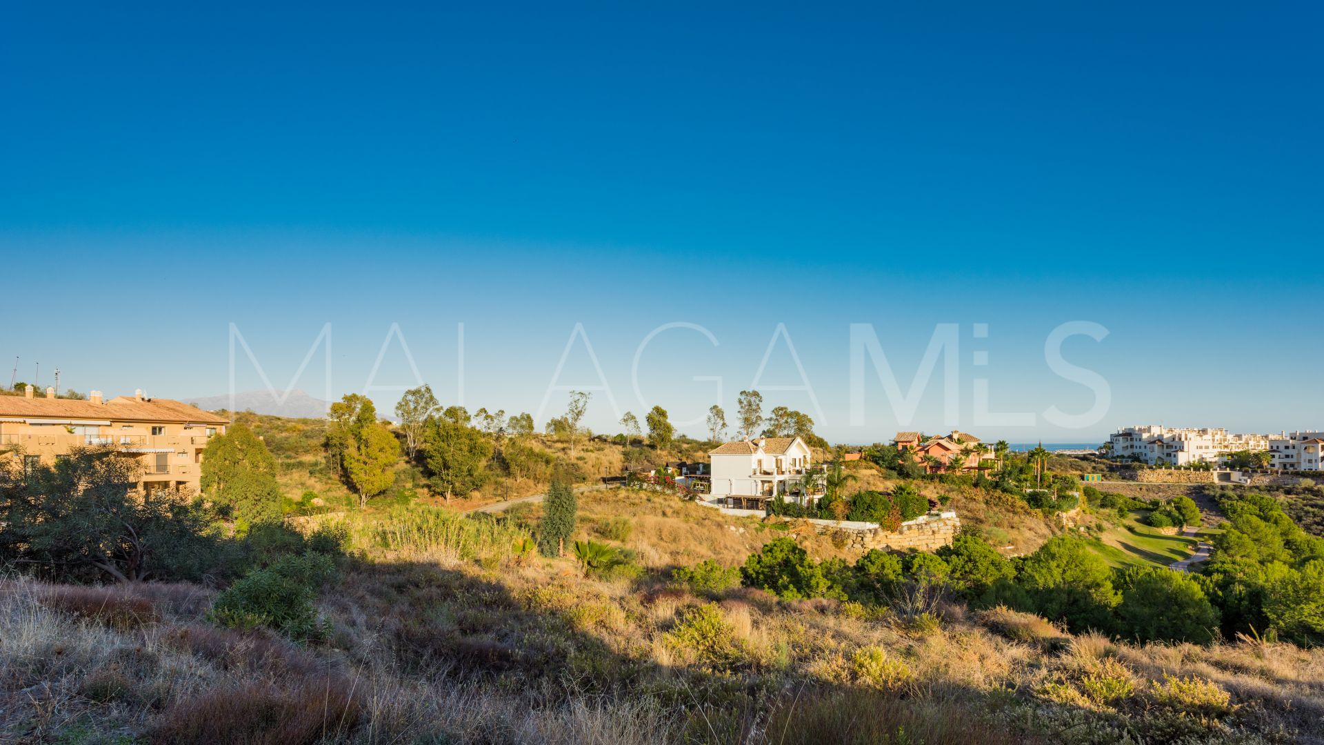 La Resina Golf plot for sale