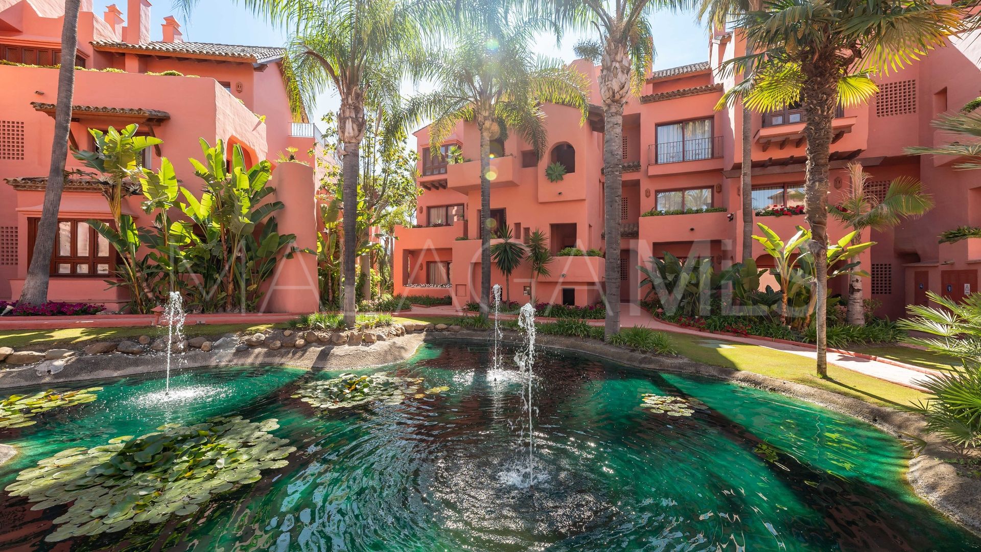 Appartement rez de chaussée for sale in Estepona