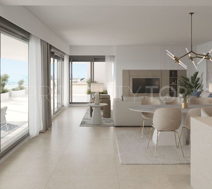 Apartamento con 2 dormitorios en venta en Estepona