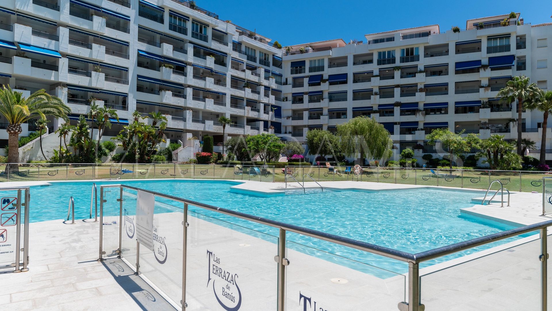 Wohnung for sale in Marbella - Puerto Banus