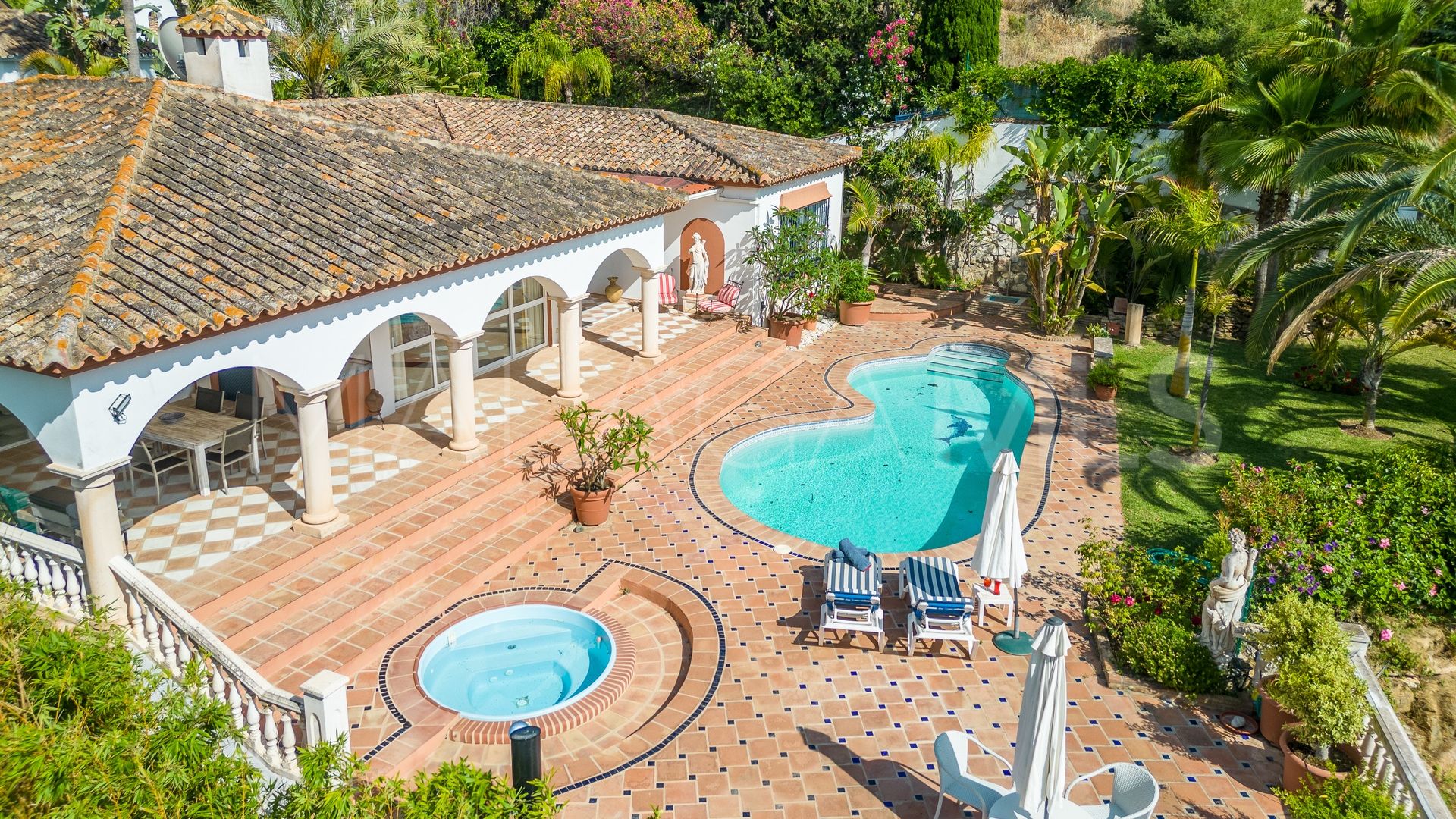 Villa for sale in El Rosario