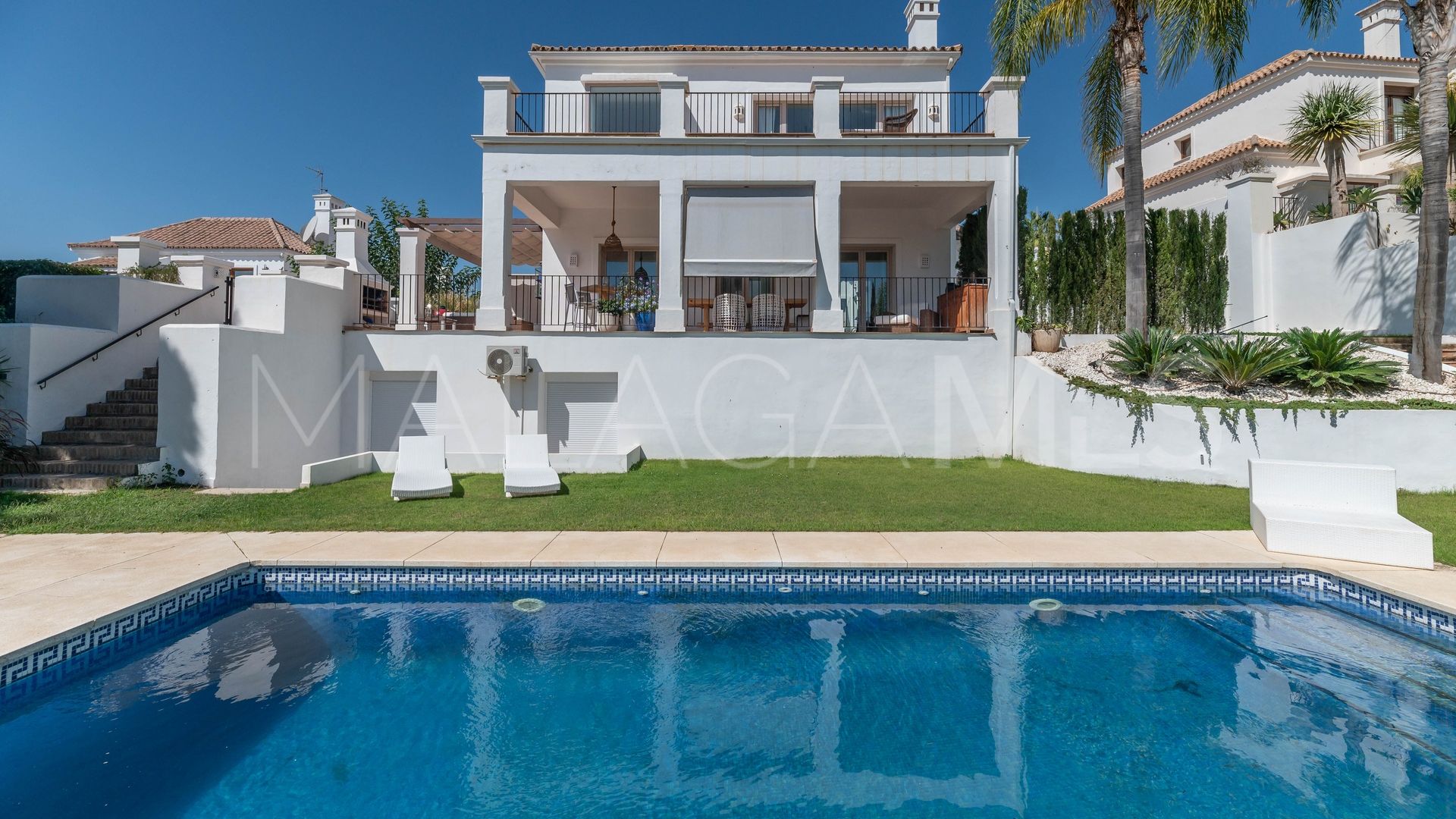 Se vende villa in Selwo