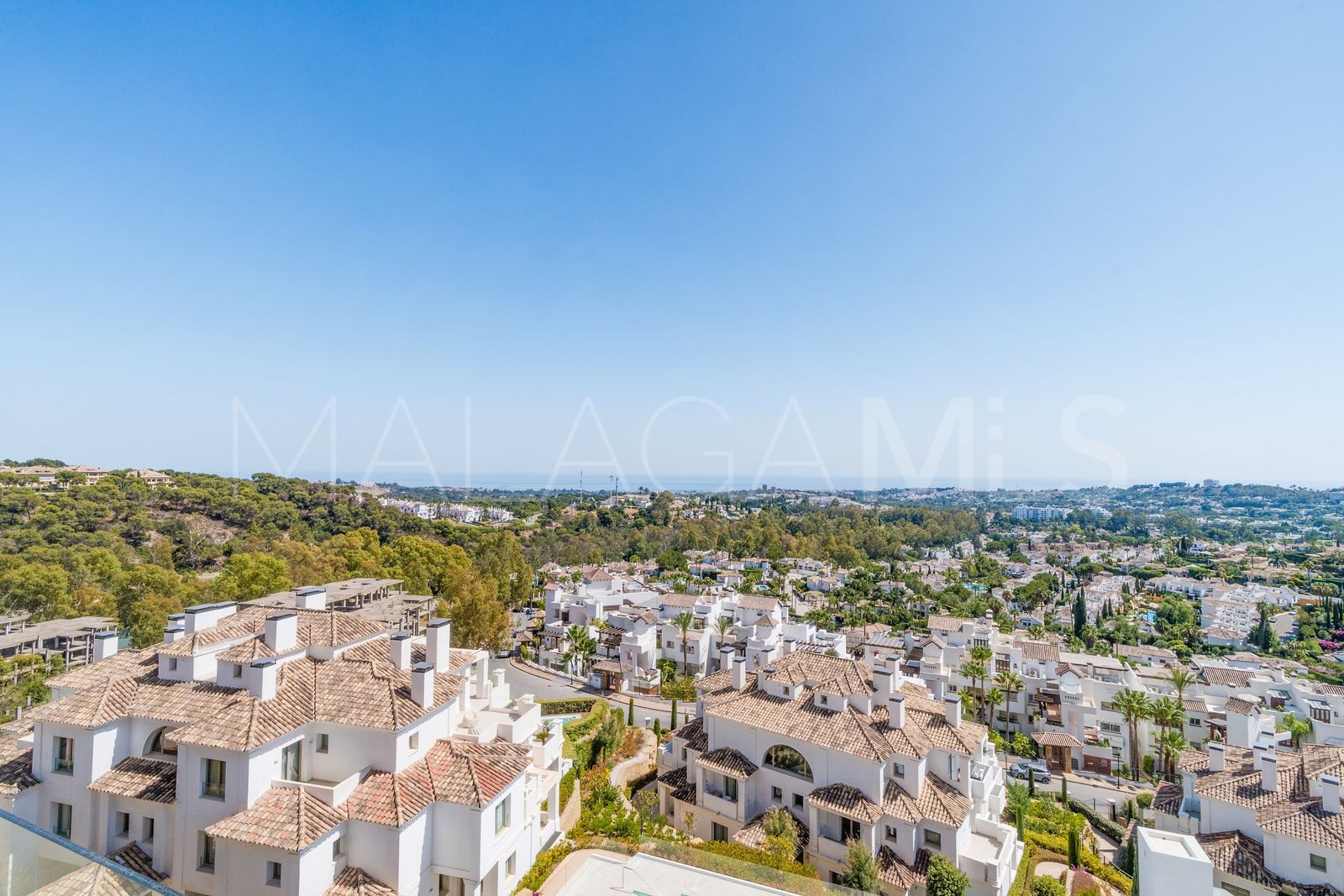 Lägenhet for sale in Nueva Andalucia