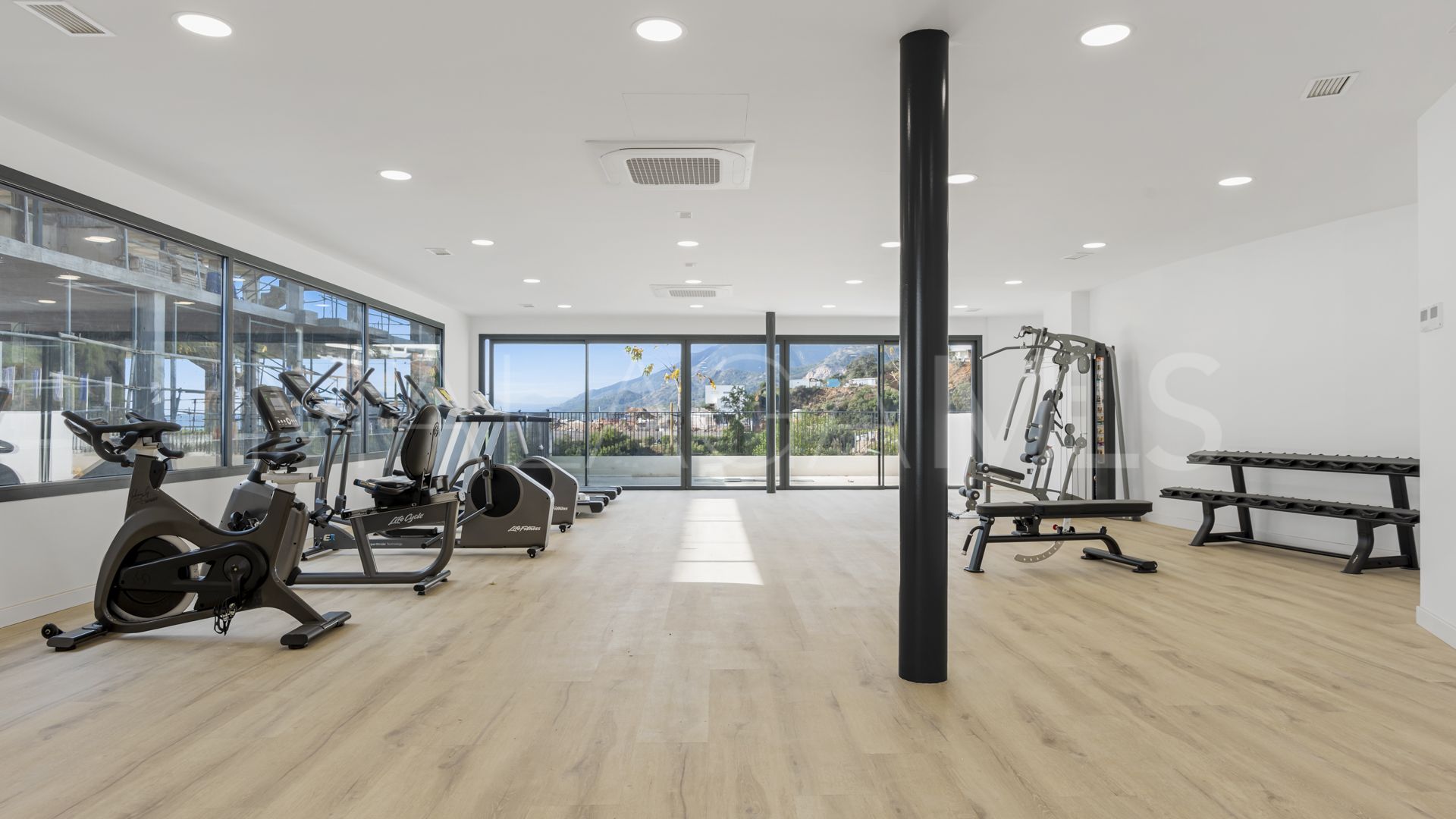 Markplanslägenhet for sale in Los Altos de los Monteros