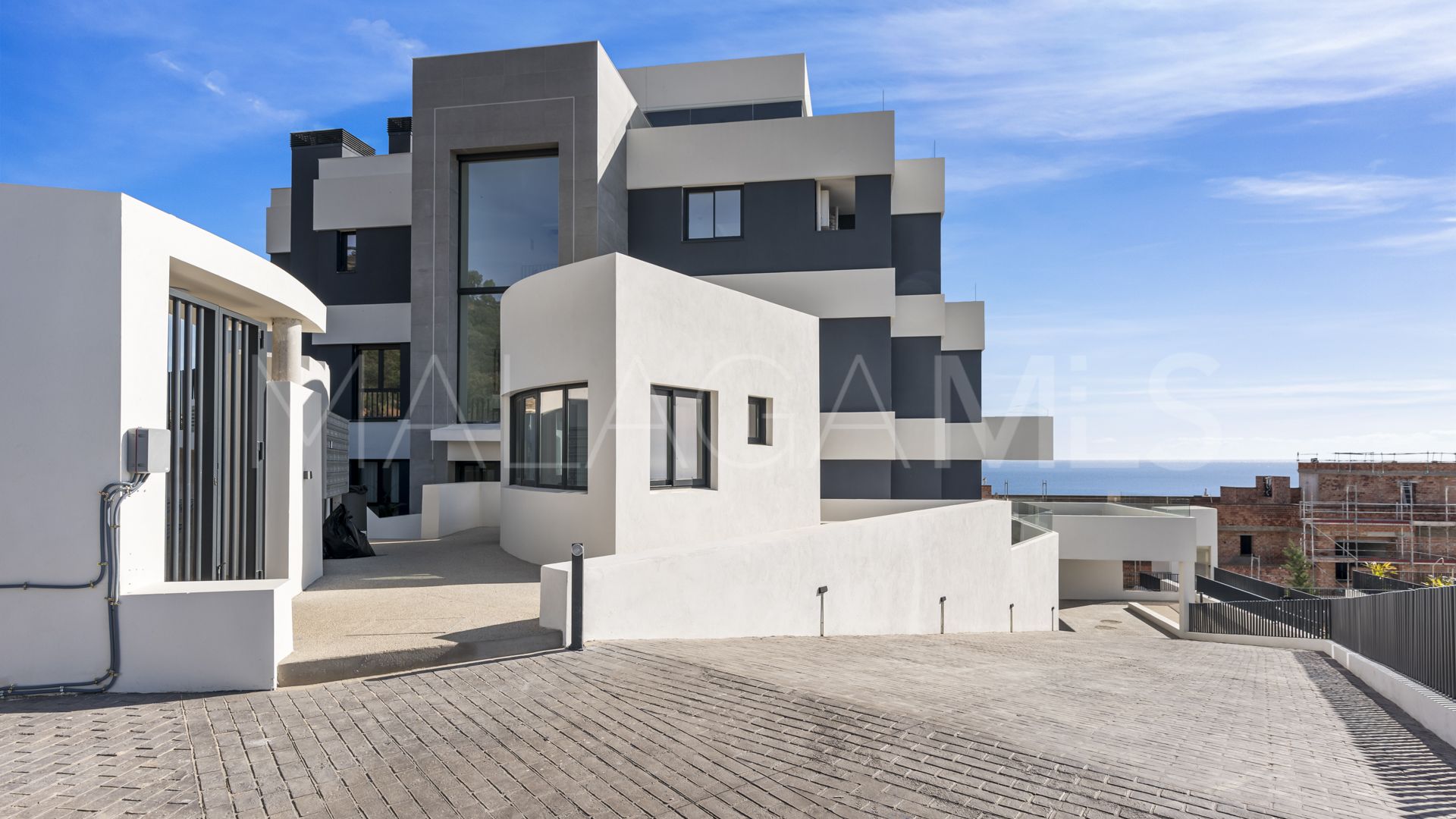 Markplanslägenhet for sale in Los Altos de los Monteros