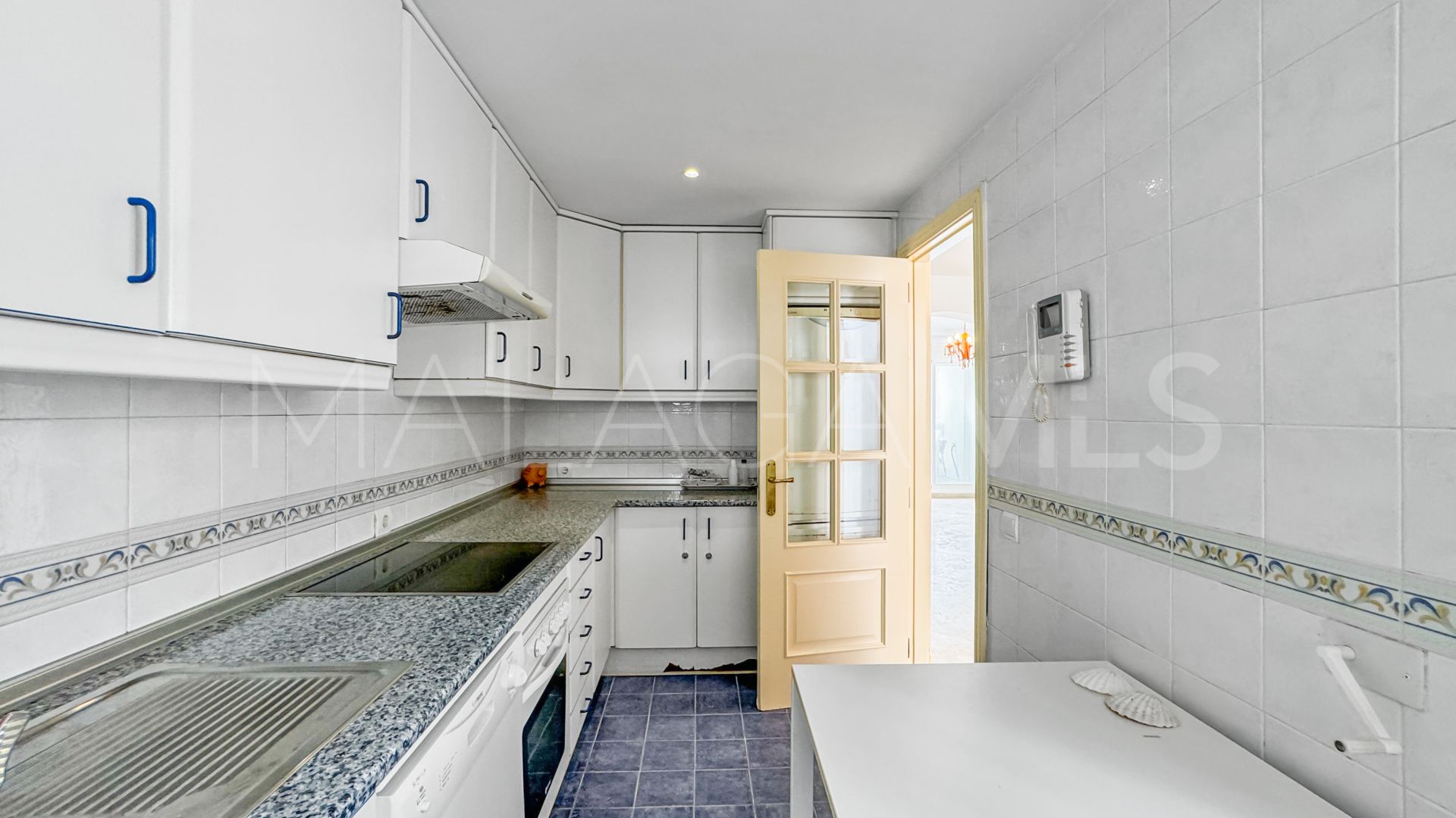 Duplex rez de chaussée for sale in Bahia de Casares