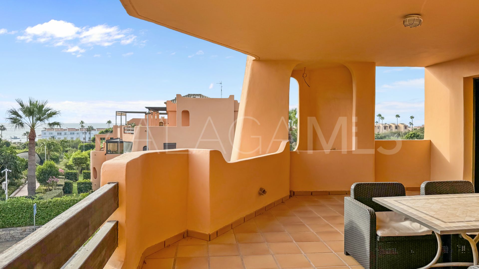 2 bedrooms apartment for sale in Casares Playa