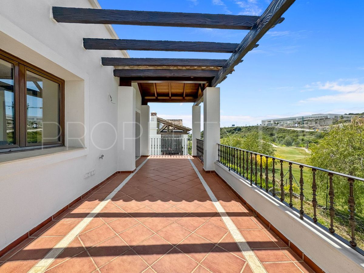 Comprar villa en Estepona con 3 dormitorios