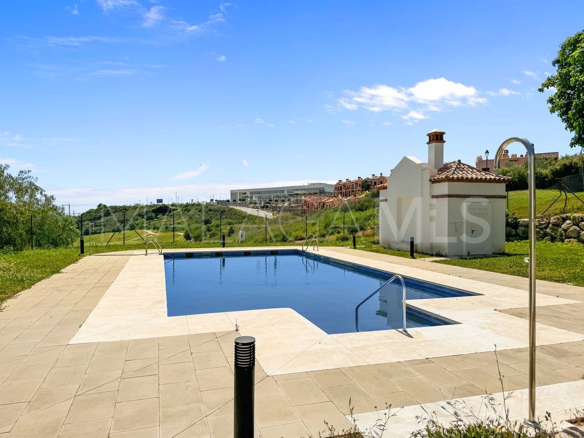 Villa for sale in Estepona