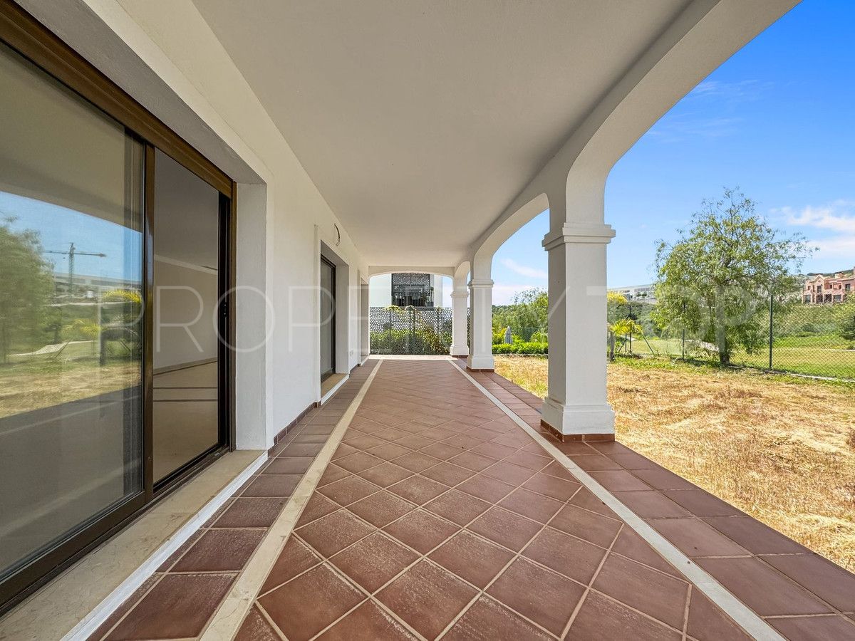 Comprar villa en Estepona con 3 dormitorios