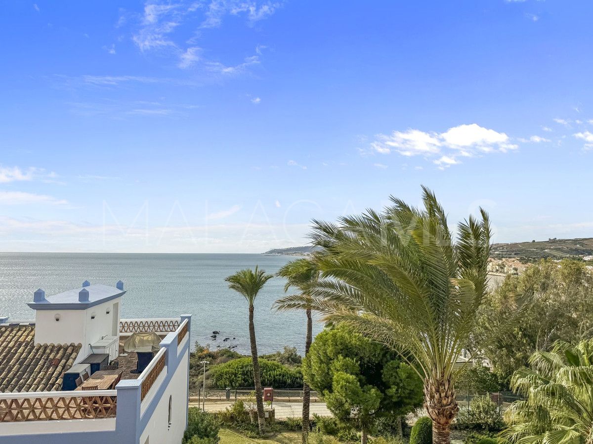 Duplex penthouse for sale in Casares Playa