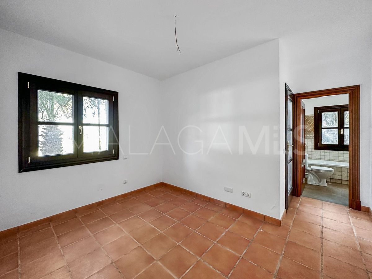 Casares, villa a la venta