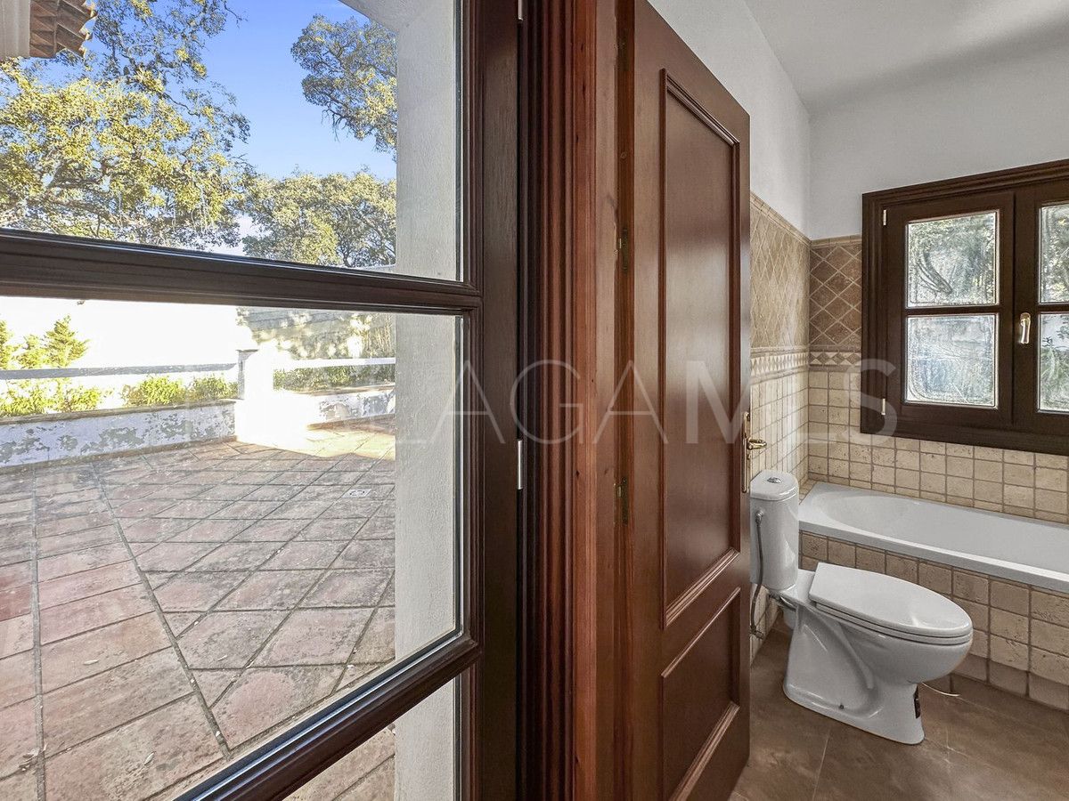 Casares, villa a la venta