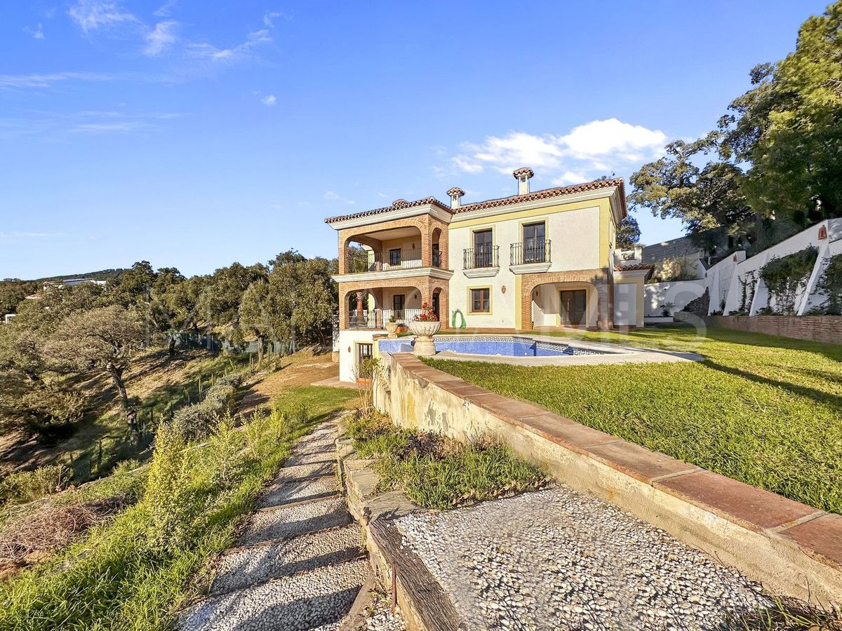 Casares, villa a la venta