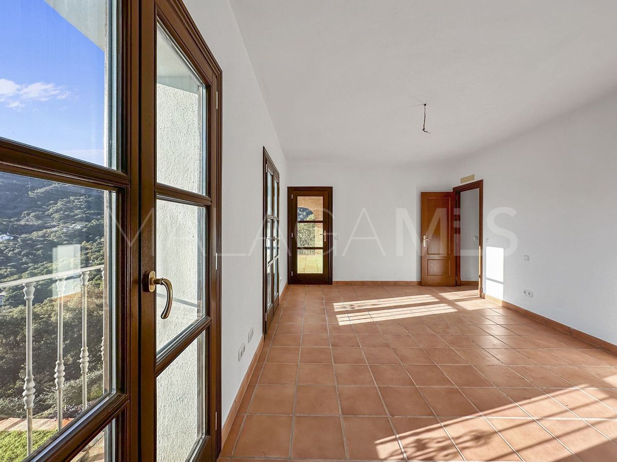 Casares, villa a la venta