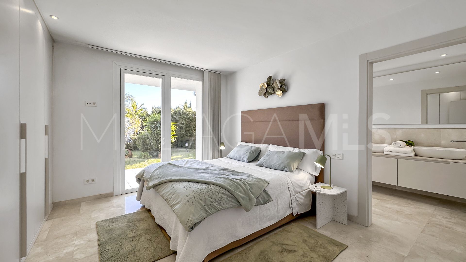 Villa for sale in Benalmadena Pueblo