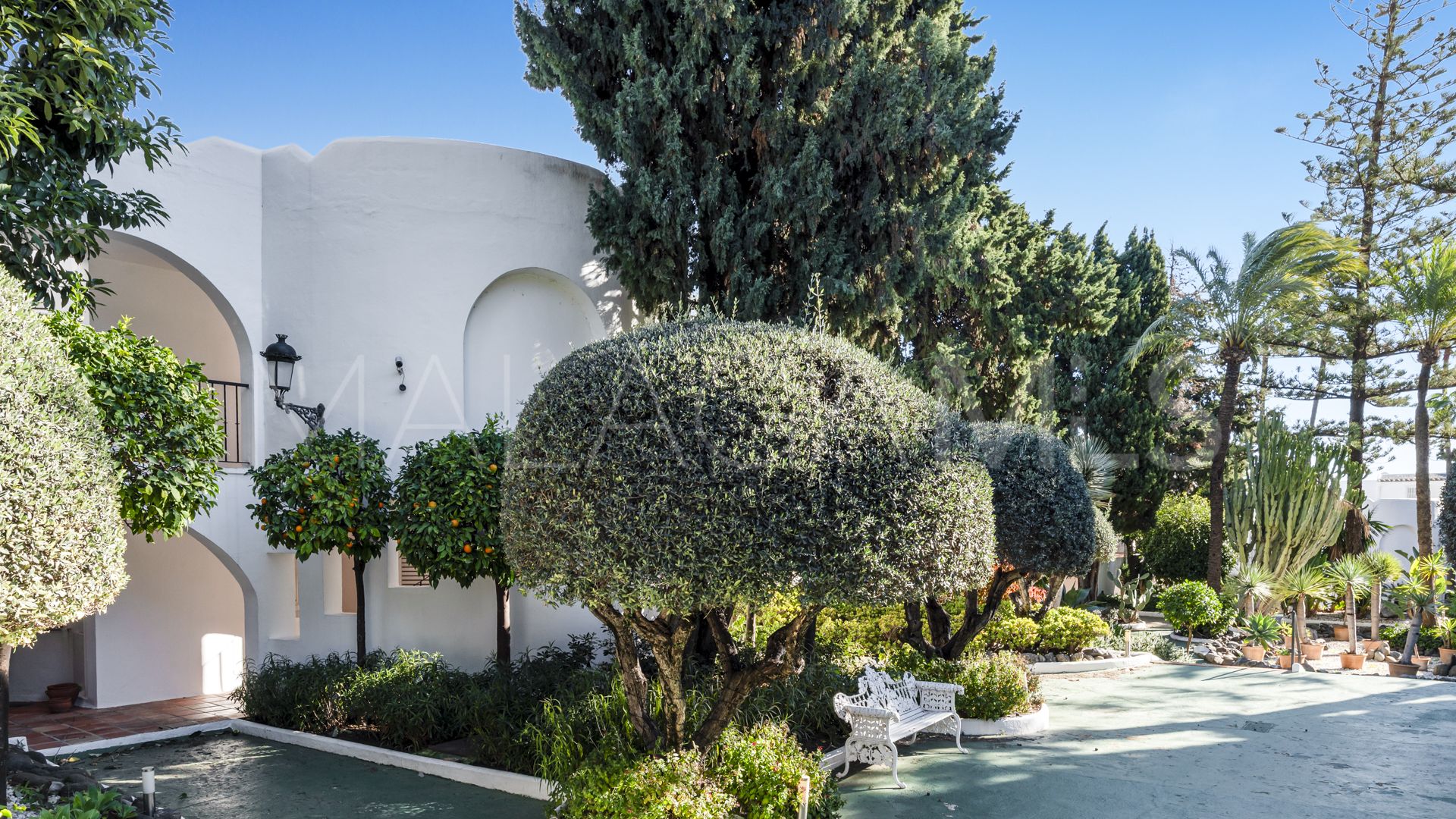 Apartment for sale in Nueva Andalucia