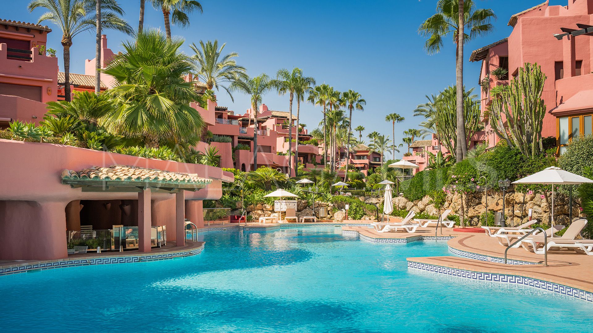 Apartamento planta baja for sale in Menara Beach