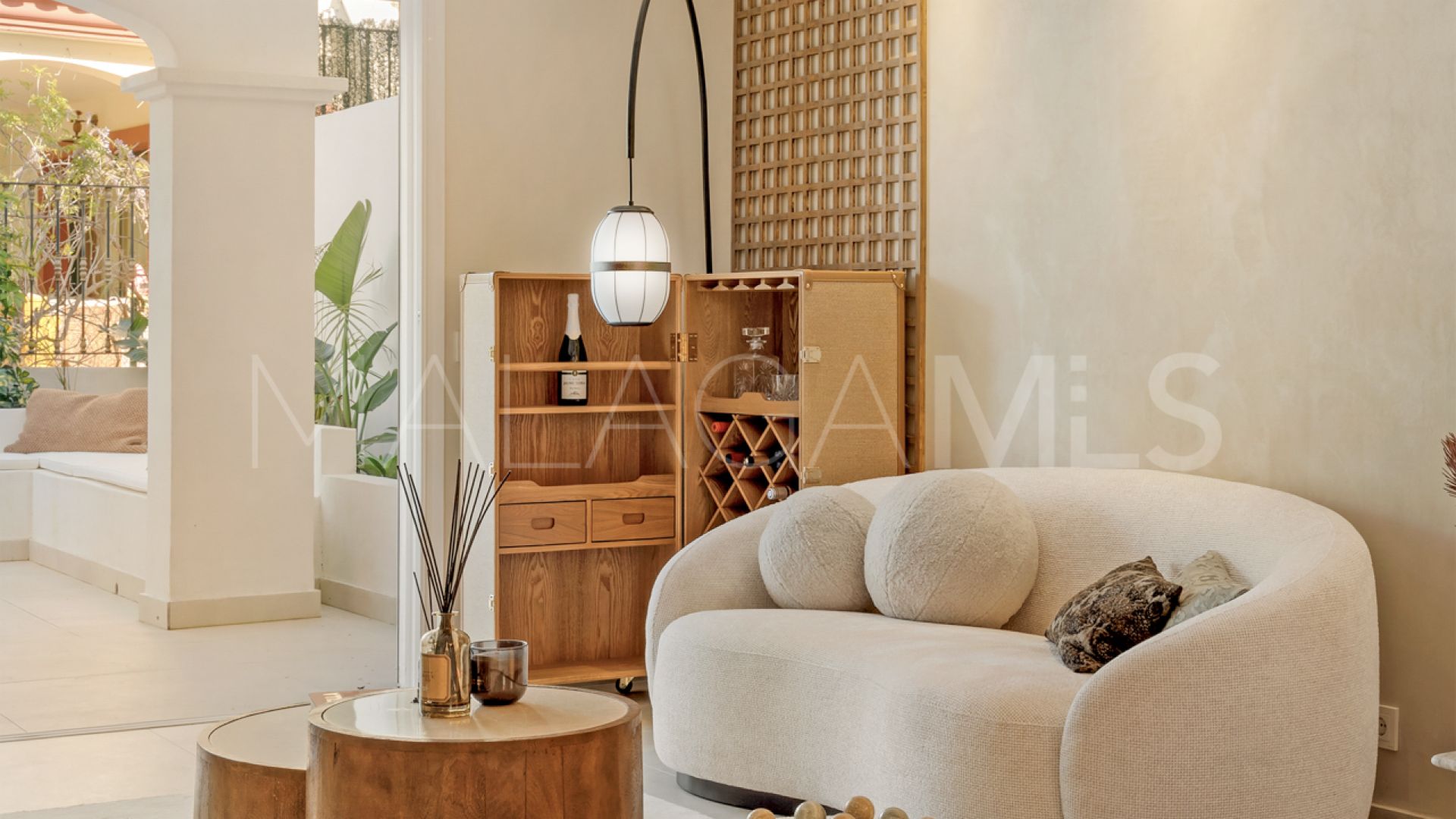 Radhus for sale in Marbella Golden Mile