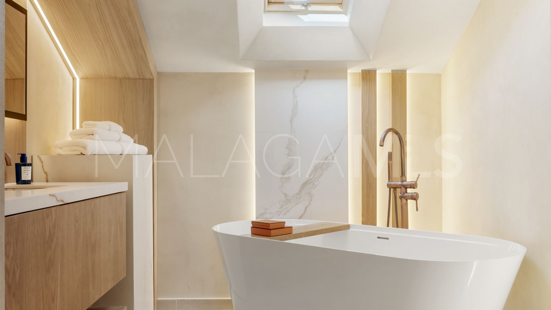 Radhus for sale in Marbella Golden Mile