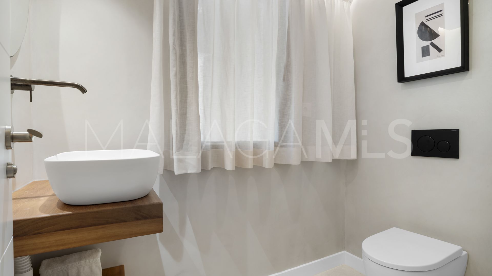 Radhus for sale in Los Olivos