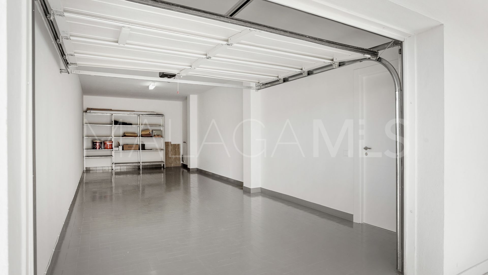 Radhus for sale in Los Olivos