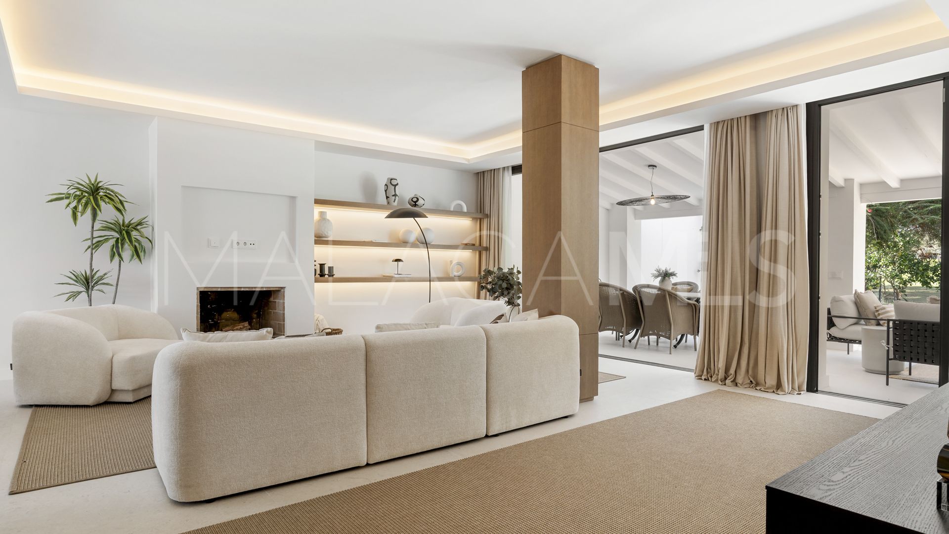 Radhus for sale in Los Olivos