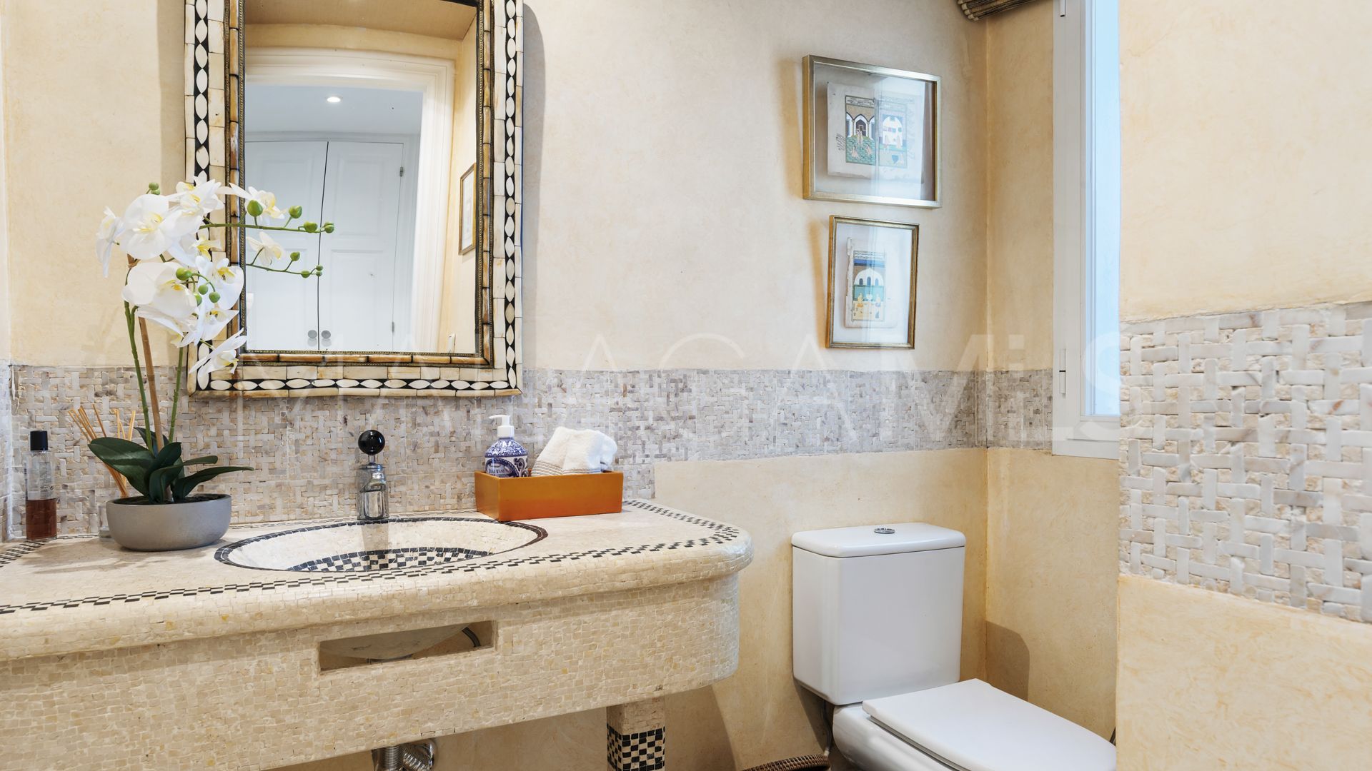 Nueva Andalucia, casa for sale