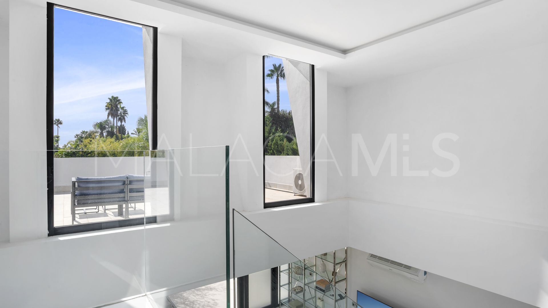 Hus i byn for sale in La Cerquilla